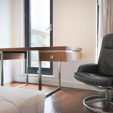 Beautiful 2 Bedroom Property In Borough Londres Exterior foto